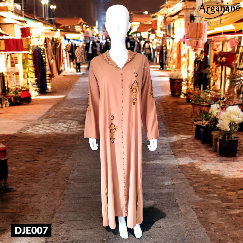 Djellaba berbère marron avec perles de couleurs - DJE007